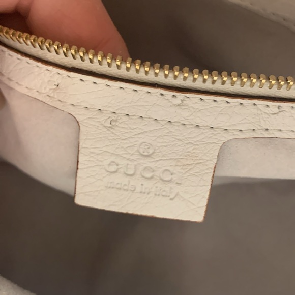 Gucci White Ostrich Leather Capri Bowler Handbag Signature Stripe Gold Hardware - Picture 11 of 16